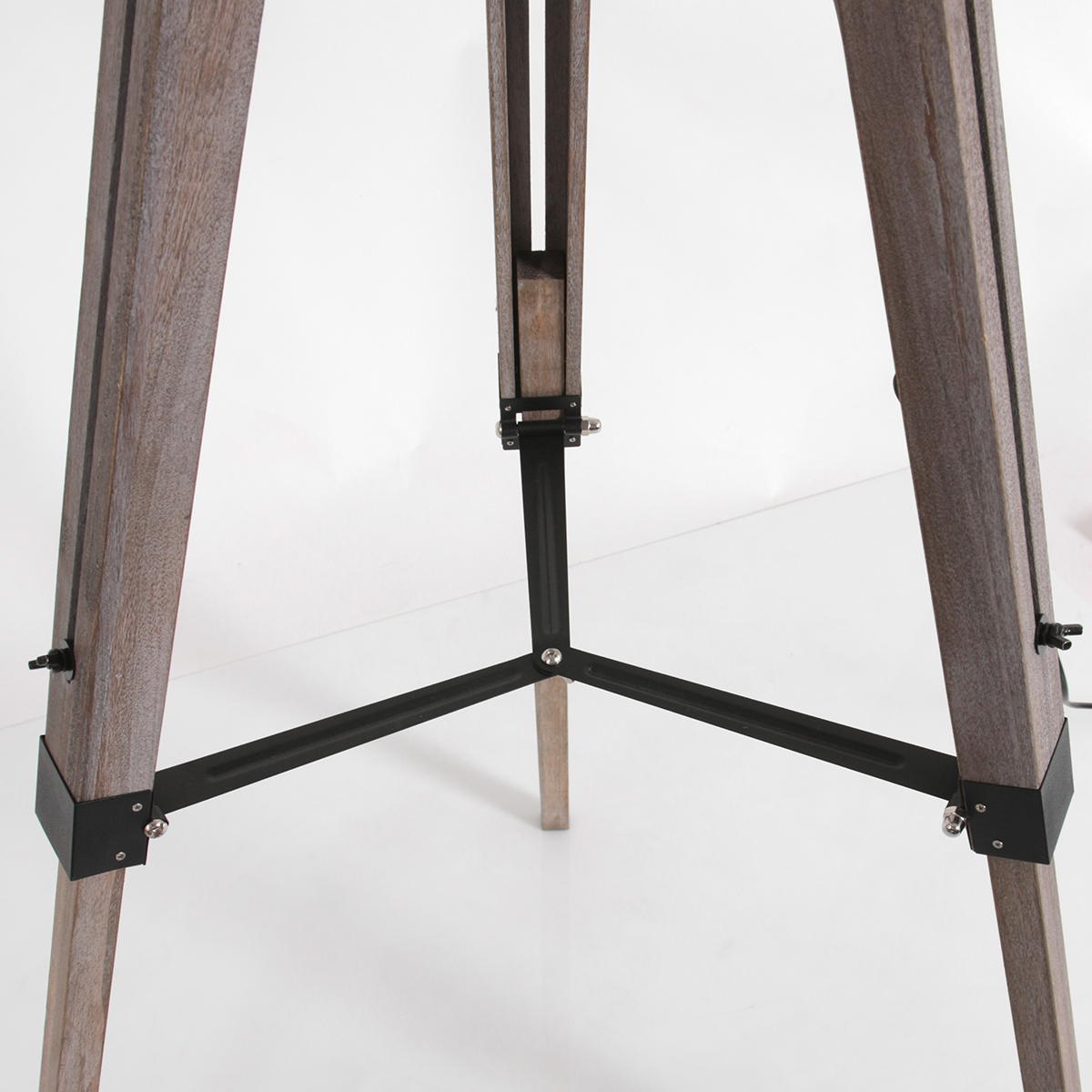 Vloerlamp Triek driepoot + zwart goud linnen kap 4107ZW - Afbeelding 6